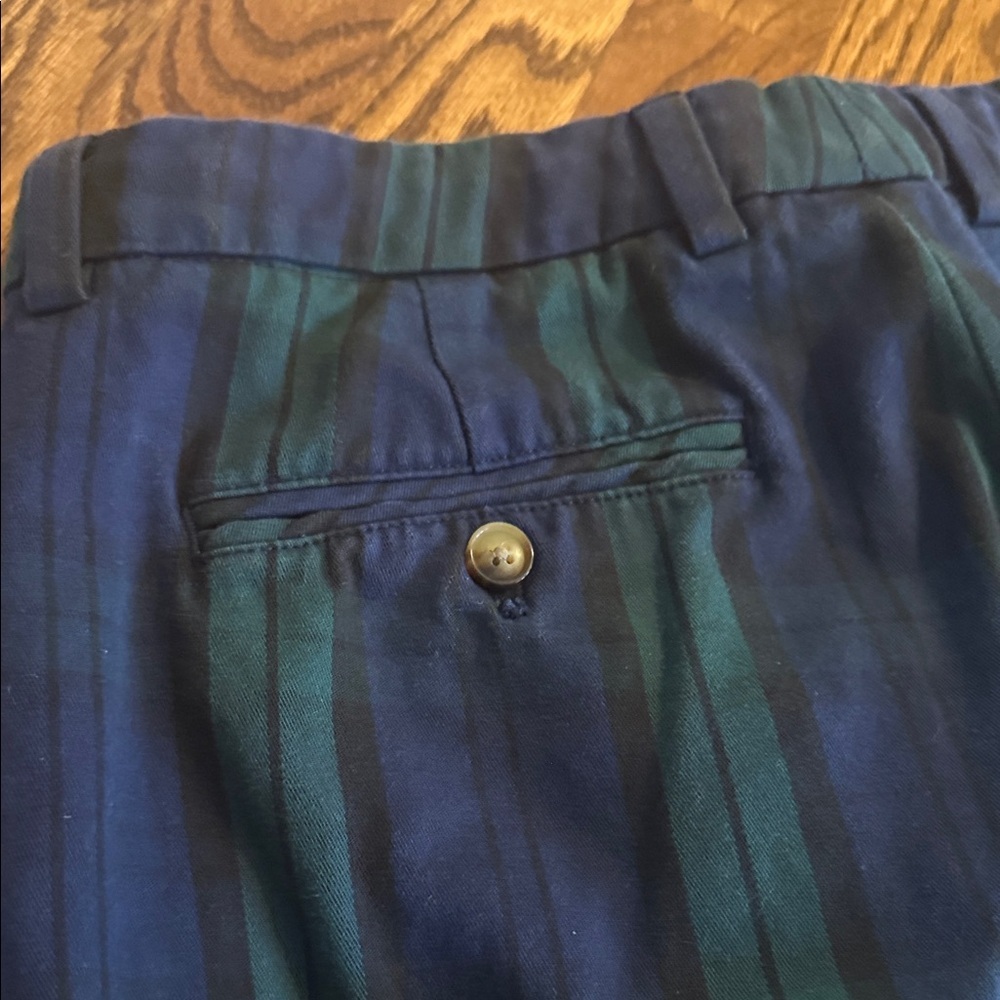 Vineyard Vines Men's Blue and Green Striped Chinos Blackwatch Plaid - Picture 12 of 15